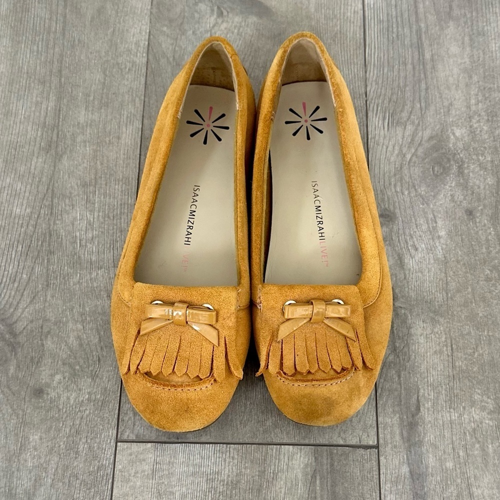 Isaac Mizrahi Mustard Bohemian Suede Kilty Arissa Moccasin Flats Sz 7 Women’s